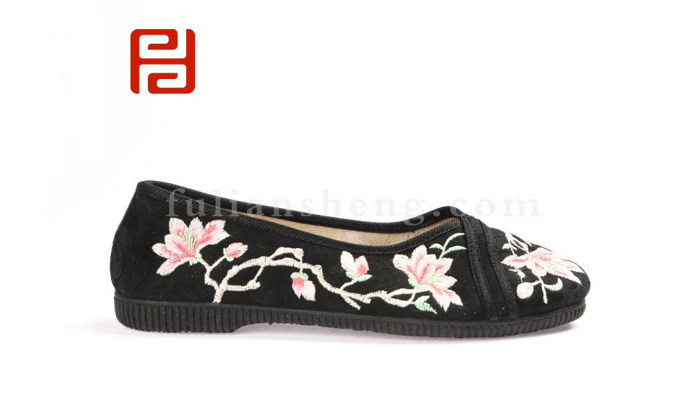 福連升女士花朵刺繡復(fù)古中國風(fēng)淺口單鞋老北京布鞋圖片